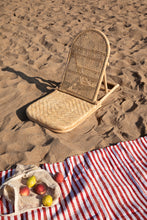Chaise de plage pliable en rotin Nusa - THE NICE FLEET
