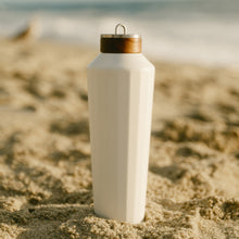 Bouteille isotherme Hemingway Antique white 750ml – BUSINESS & PLEASURE CO. - THE NICE FLEET