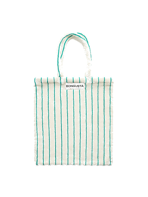 Naram Totebag pure white  grass.jpg